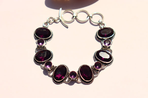 Vintage Purple Amethyst gemstone silver bracelet | Glossy stone band.