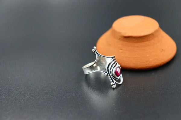 Natural Garnet Gemstone handmade 925 silver plated Ring